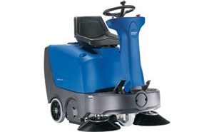 Ride-on sweepers w/manual dump
